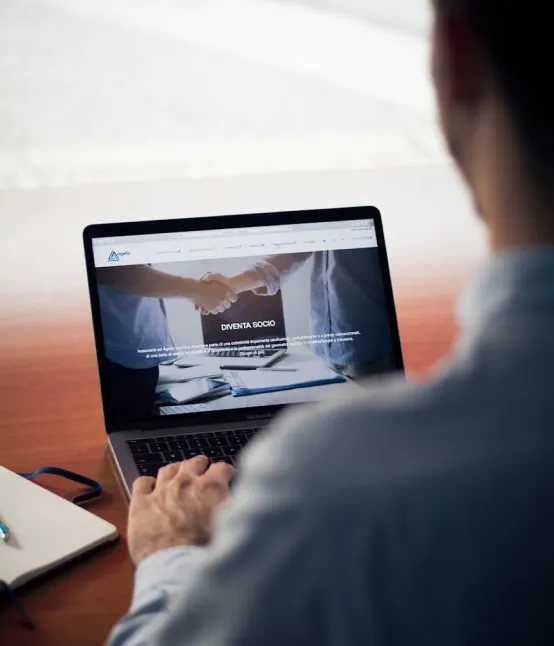 BASIC LINES OFFICE - CAREERS 